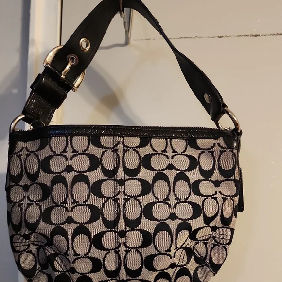 Coach Black and Gray Hobo Bag with Monogram Pattern - Picture 4 of 9